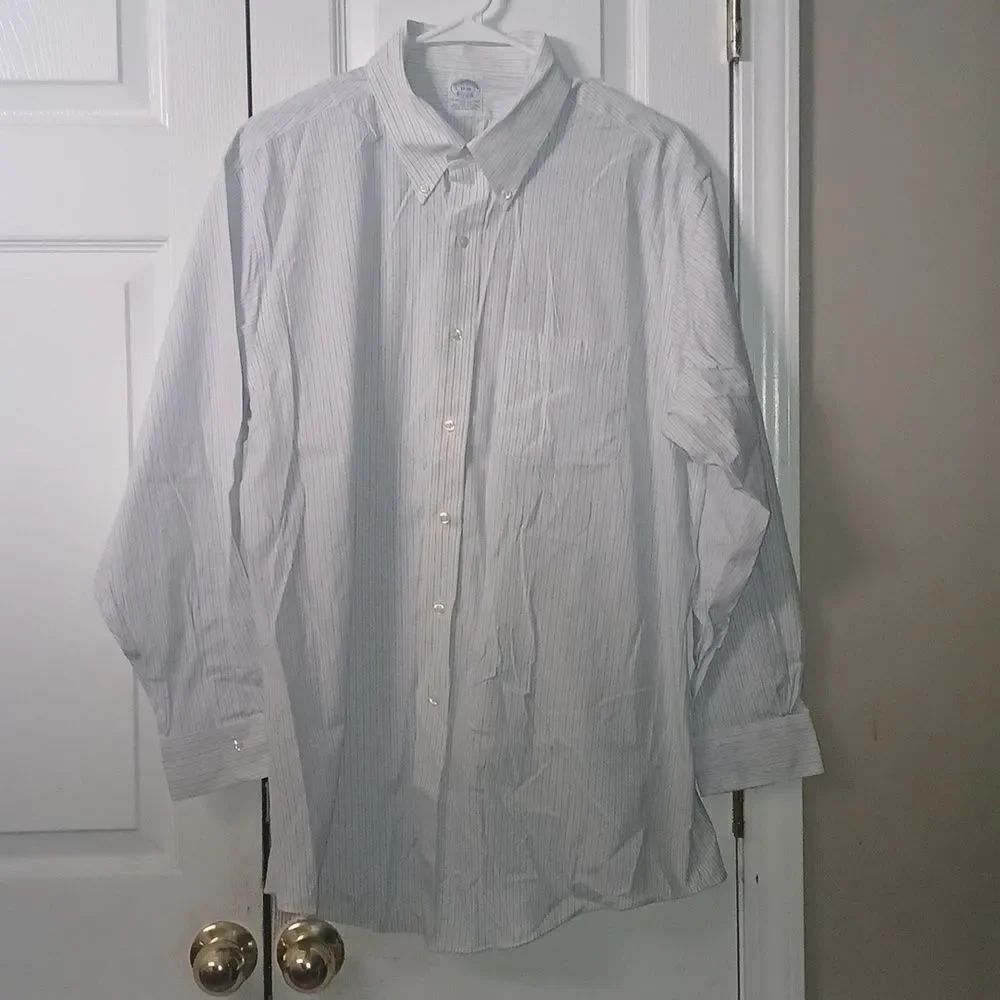 Brooks Brothers  blue white pinstriped long sleeve button down dress shirt Sz 17